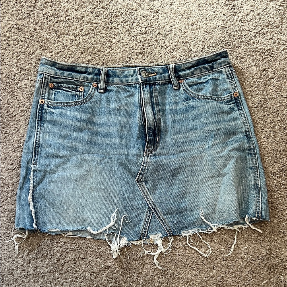 American Eagle Outfitters Frayed Hem Denim Mini Skirt
